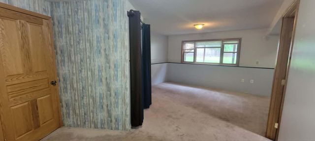 3237 Belmar Drive, Vadnais Heights, MN 55127
