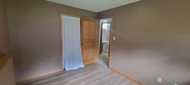 3237 Belmar Drive, Vadnais Heights, MN 55127