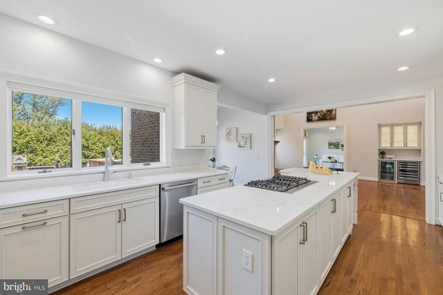 14008 CROSSLAND LN, North Potomac, MD 20878