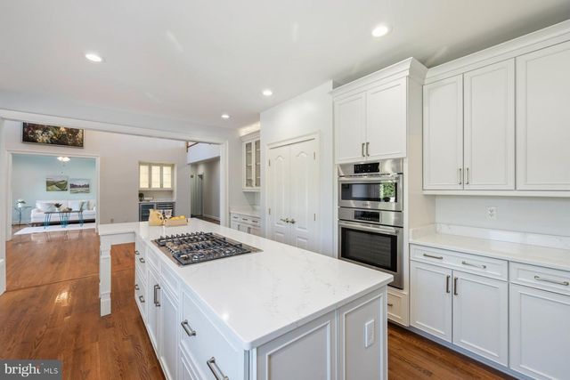 14008 CROSSLAND LN, North Potomac, MD 20878
