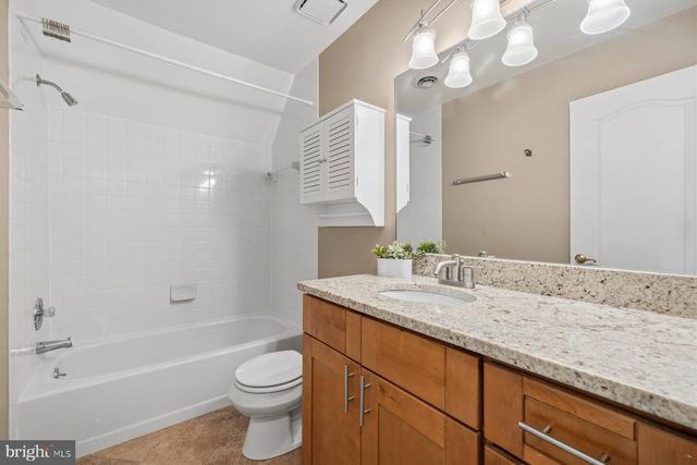 14008 CROSSLAND LN, North Potomac, MD 20878