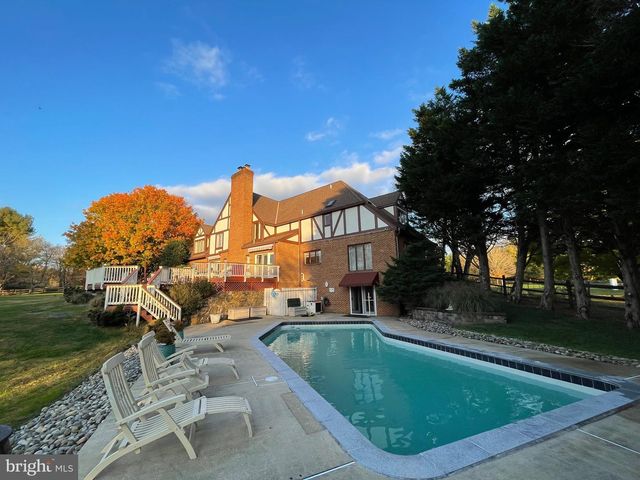 14008 CROSSLAND LN, North Potomac, MD 20878