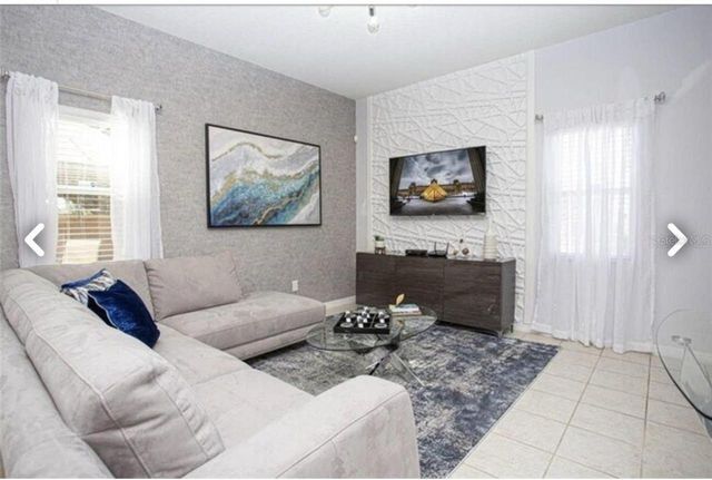 1050 LAS FUENTES DRIVE, Kissimmee, FL 34746