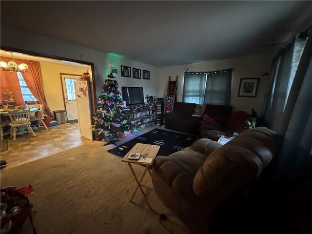 801 SW 16th Street, Blue Springs, MO 64015