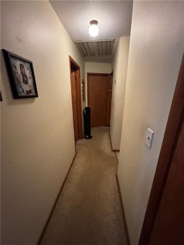 801 SW 16th Street, Blue Springs, MO 64015