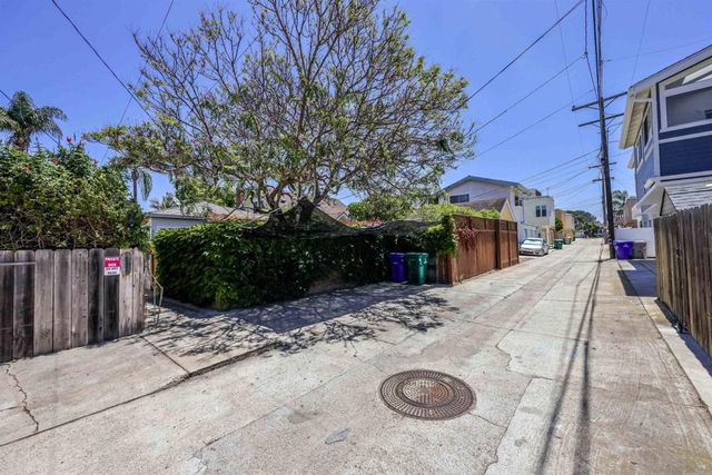4637 Larkspur Street, San Diego, CA 92107