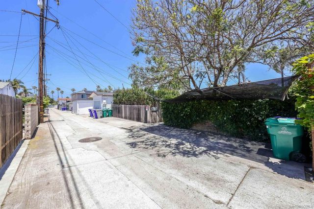 4637 Larkspur Street, San Diego, CA 92107
