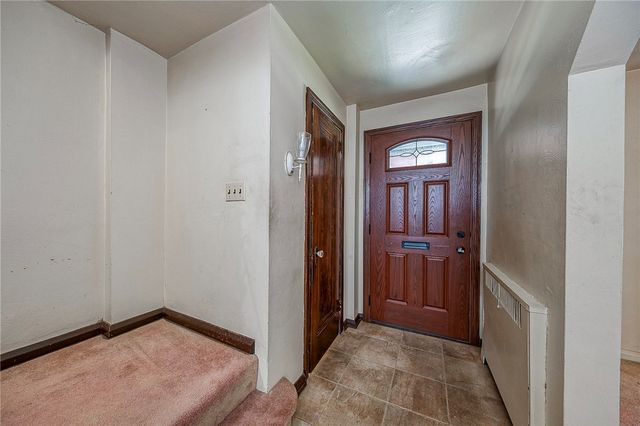 403 S Winebiddle St, Bloomfield, PA 15224