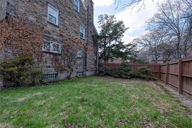 403 S Winebiddle St, Bloomfield, PA 15224