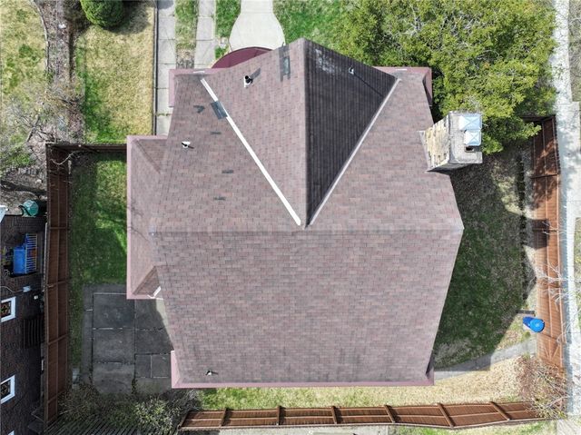 403 S Winebiddle St, Bloomfield, PA 15224