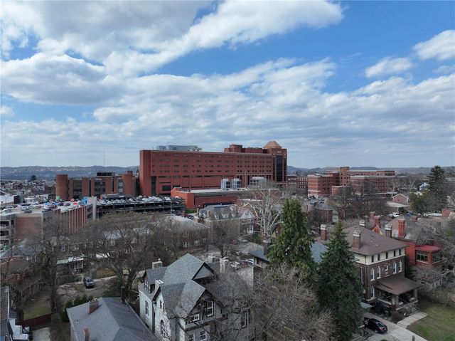 403 S Winebiddle St, Bloomfield, PA 15224