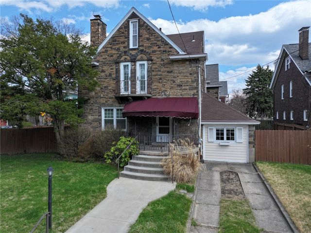 403 S Winebiddle St, Bloomfield, PA 15224