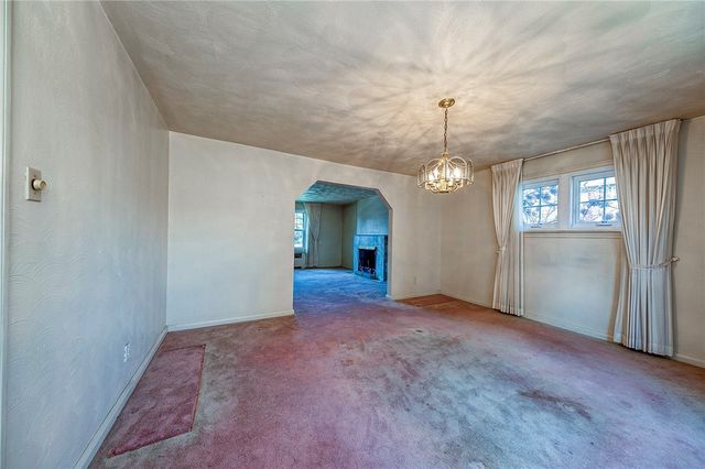 403 S Winebiddle St, Bloomfield, PA 15224