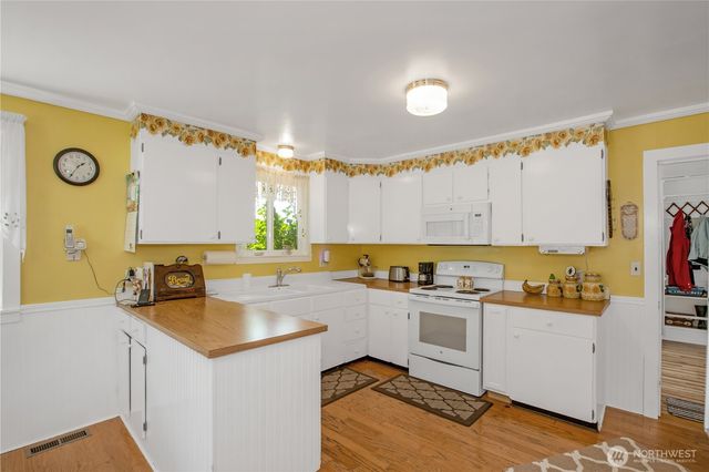 9441 Rich Road SE, Olympia, WA 98501