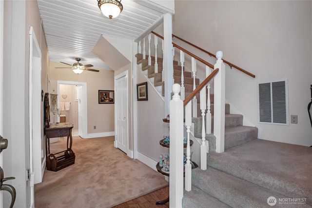 9441 Rich Road SE, Olympia, WA 98501