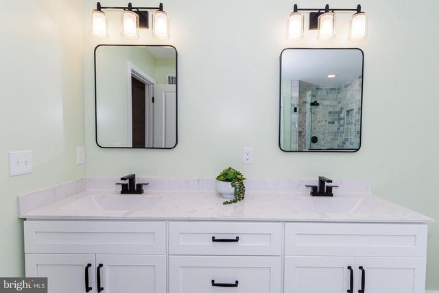 31 PREAKNESS DR, Berlin, MD 21811