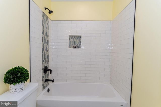 31 PREAKNESS DR, Berlin, MD 21811