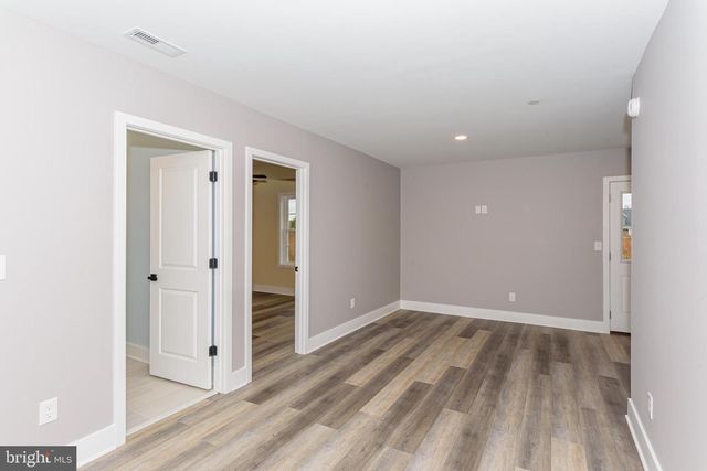 31 PREAKNESS DR, Berlin, MD 21811