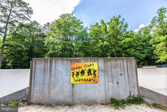 31 PREAKNESS DR, Berlin, MD 21811