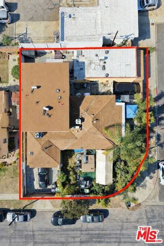 7703 N Hollywood Way, Burbank, CA 91505