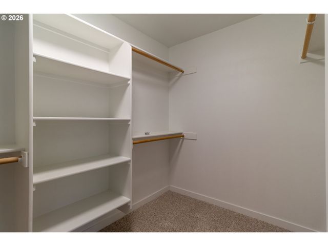 2917 FRUIT VALLEY Rd, Vancouver, WA 98660