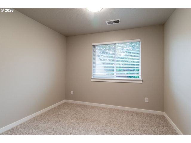 2917 FRUIT VALLEY Rd, Vancouver, WA 98660