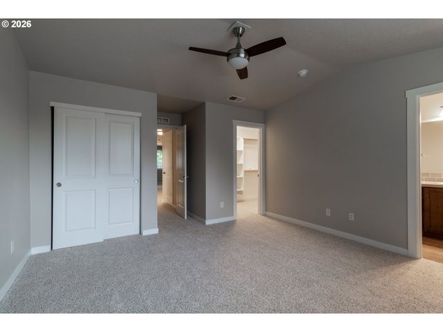 2917 FRUIT VALLEY Rd, Vancouver, WA 98660