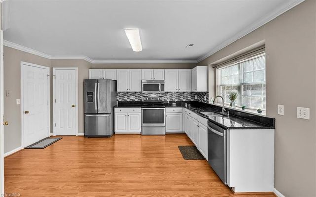 3911 Gisbourne Drive, Jamestown, NC 27282