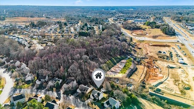 3911 Gisbourne Drive, Jamestown, NC 27282