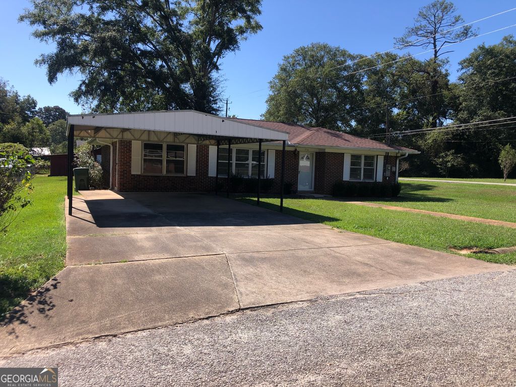 1716 44th Street, Valley, AL 36854