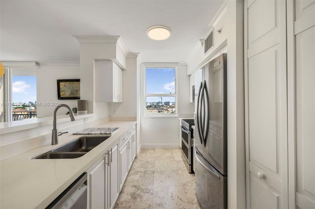 90 Alton Rd 811, Miami Beach, FL 33139