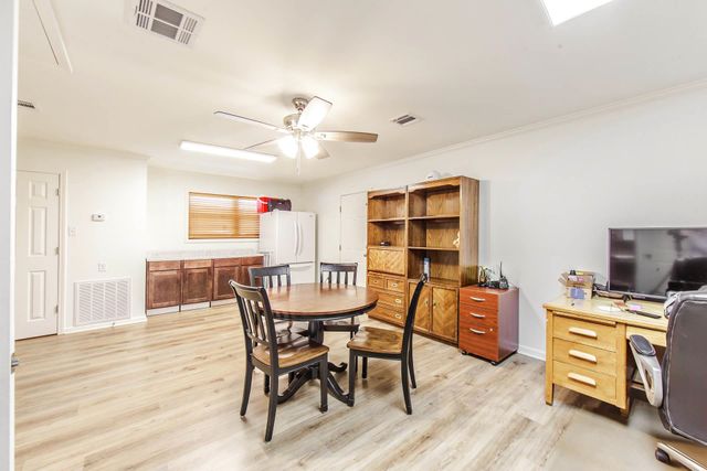 300 Estate Dr, Houma, LA 70364