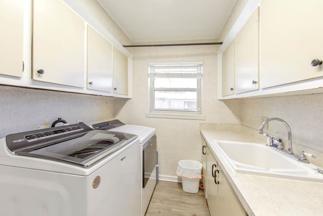 300 Estate Dr, Houma, LA 70364