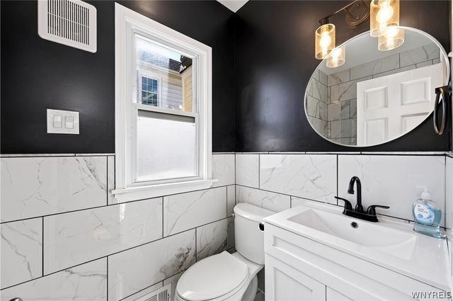 681 Parkside Avenue, Buffalo, NY 14216