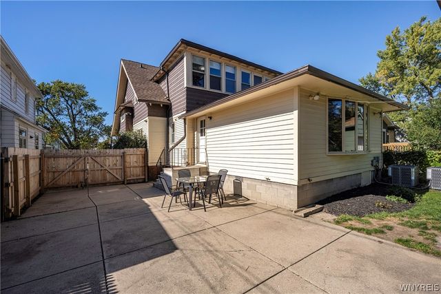 681 Parkside Avenue, Buffalo, NY 14216