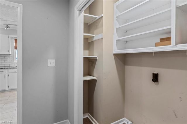 5653 Buckhorn Road, Winston-salem, NC 27023