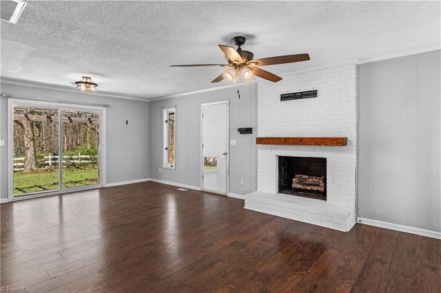 5653 Buckhorn Road, Winston-salem, NC 27023