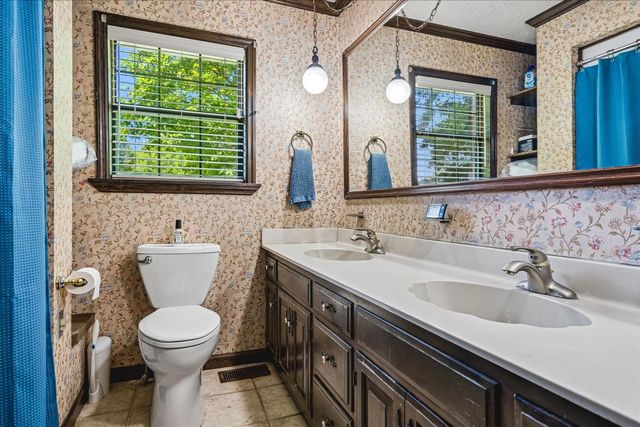 305 Tanglewood Dr, Mount Juliet, TN 37122