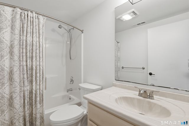 814 Popes Island Road 814, Milford, CT 06461