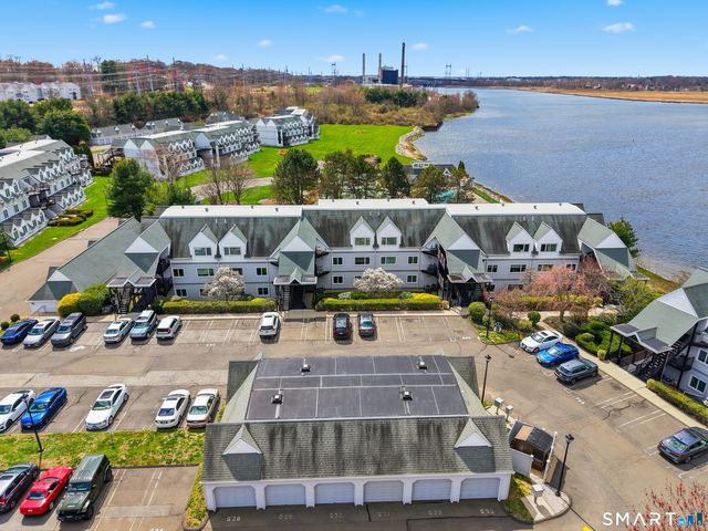 814 Popes Island Road 814, Milford, CT 06461