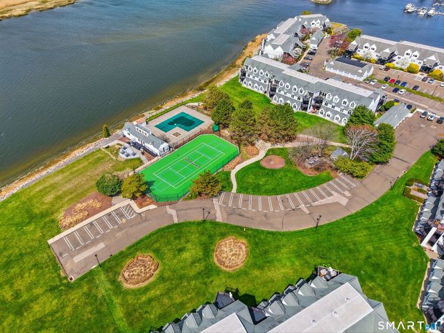 814 Popes Island Road 814, Milford, CT 06461