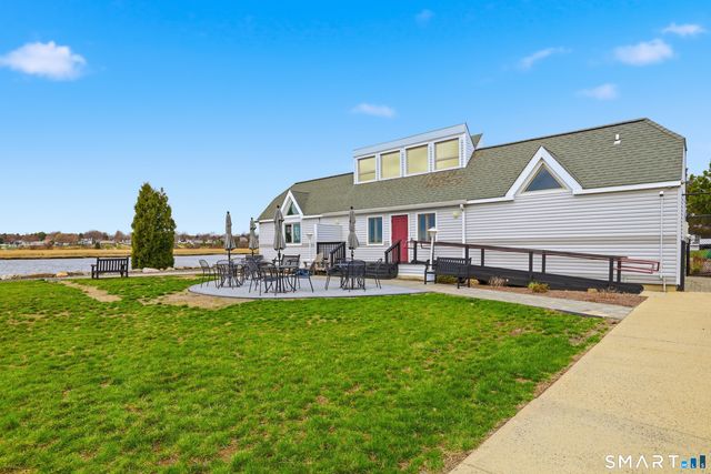 814 Popes Island Road 814, Milford, CT 06461