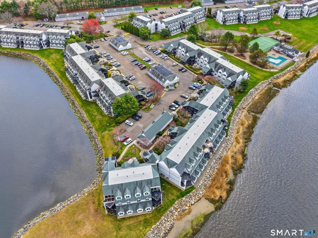 814 Popes Island Road 814, Milford, CT 06461