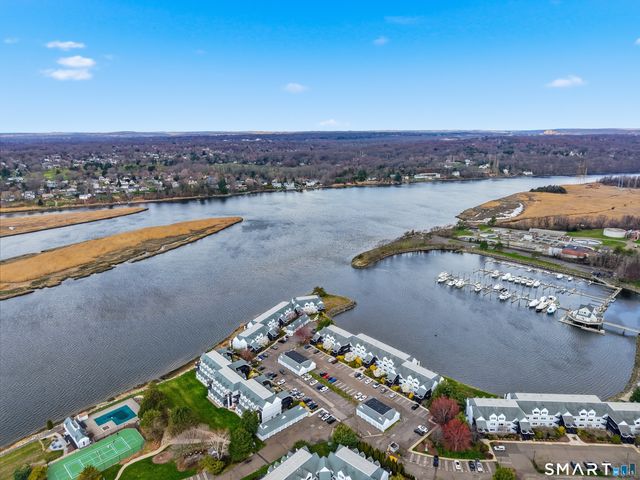 814 Popes Island Road 814, Milford, CT 06461