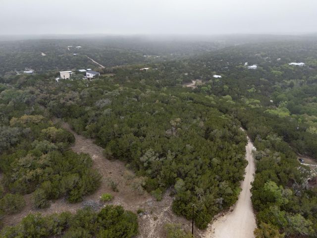 000 Rancho Grande DR, Wimberley, TX 78676