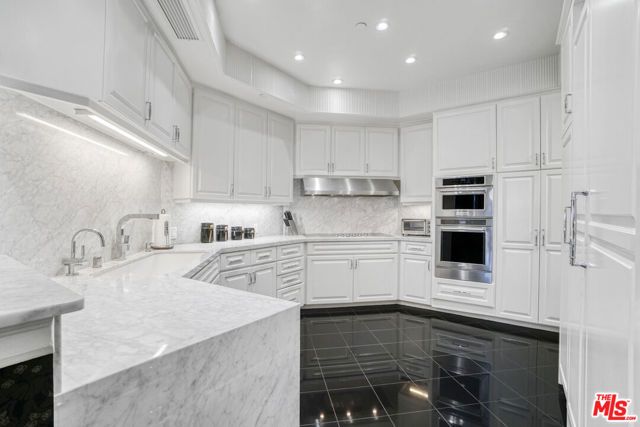 10551 Wilshire Boulevard 902, Los Angeles, CA 90024