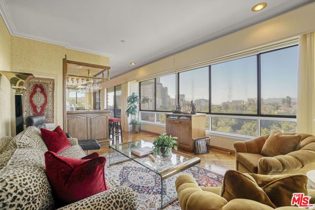 10551 Wilshire Boulevard 902, Los Angeles, CA 90024