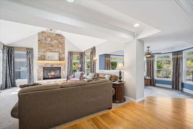 1354 Branden Court, Bartlett, IL 60103