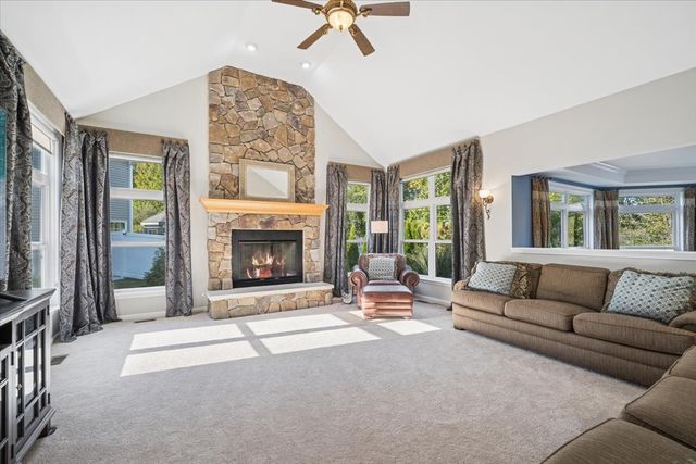 1354 Branden Court, Bartlett, IL 60103