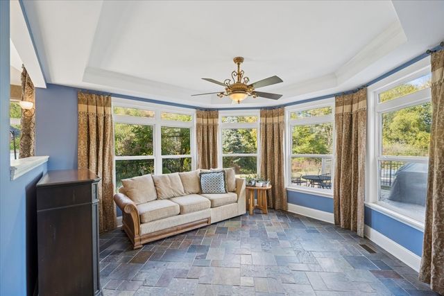 1354 Branden Court, Bartlett, IL 60103